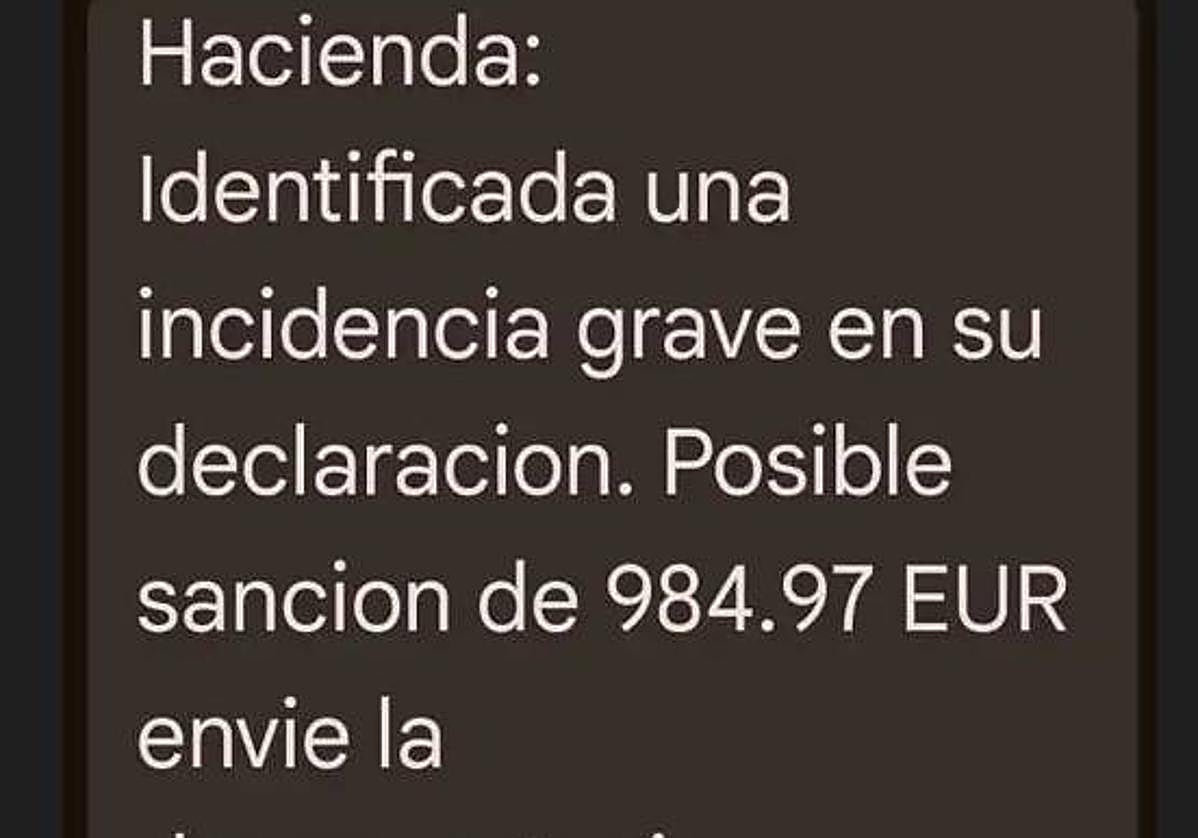 Imagen del SMS fraudulento en nombre de Hacienda.