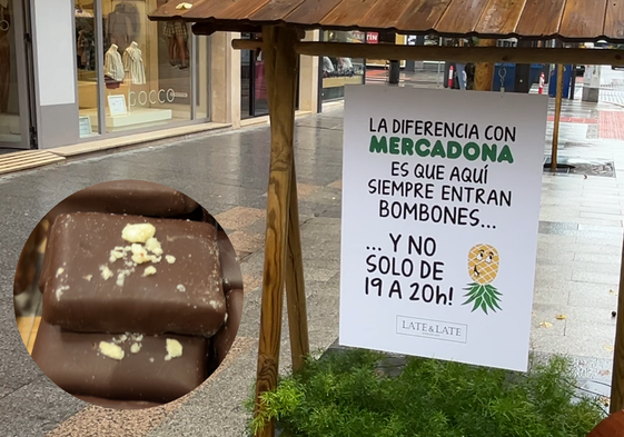 Una de las novedades de la tienda es el bombón de piña, la fruta que se ha convertido en el símbolo para ligar en el supermercado.