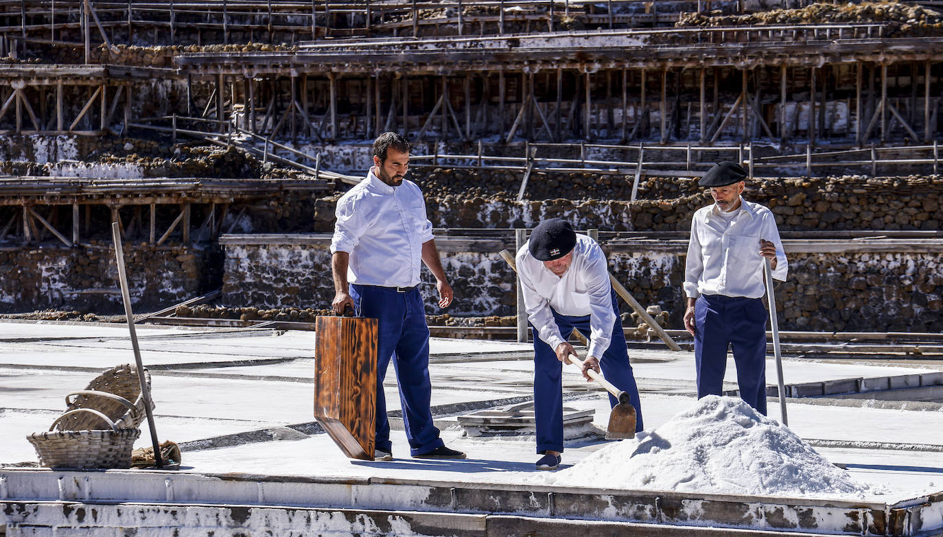 Fiesta del Entronje en Salinas de Añana