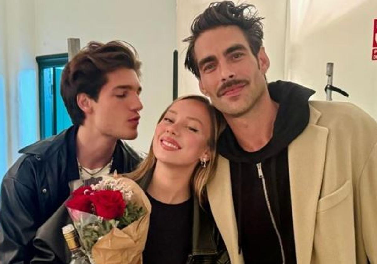 La foto de Ester Expósito y Jon Kortajarena para celebrar el fin de su rodaje en Bilbao