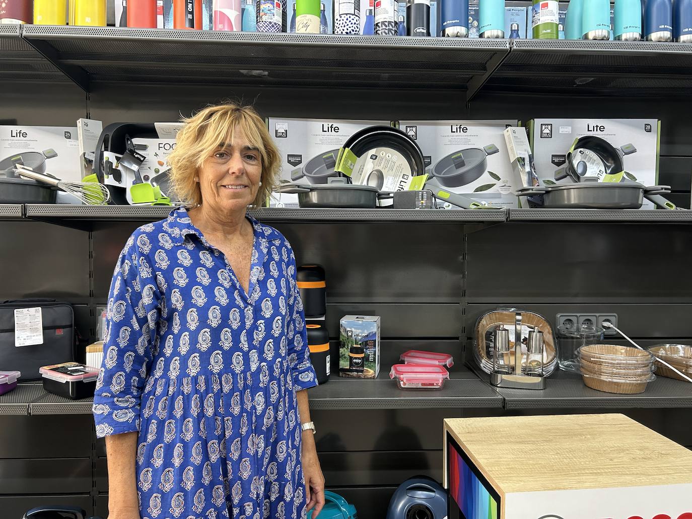 Itziar Etxebarria, en la tienda Anaiak de la calle Obieta