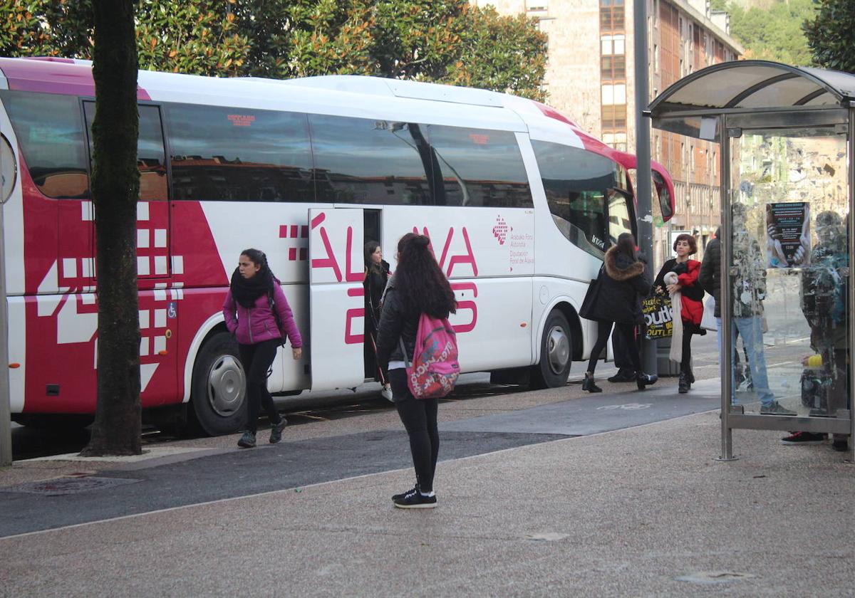 Todo el transporte foral será gratuito el domingo, 22 de septiembre, con motivo del Día sin Coches.