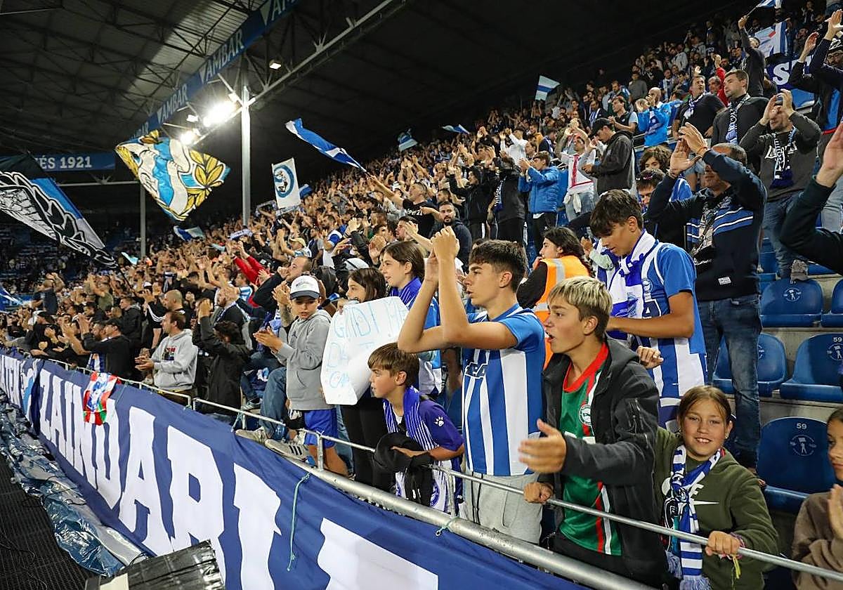 Mendizorroza, durante un partido del Alavés de esta temporada.