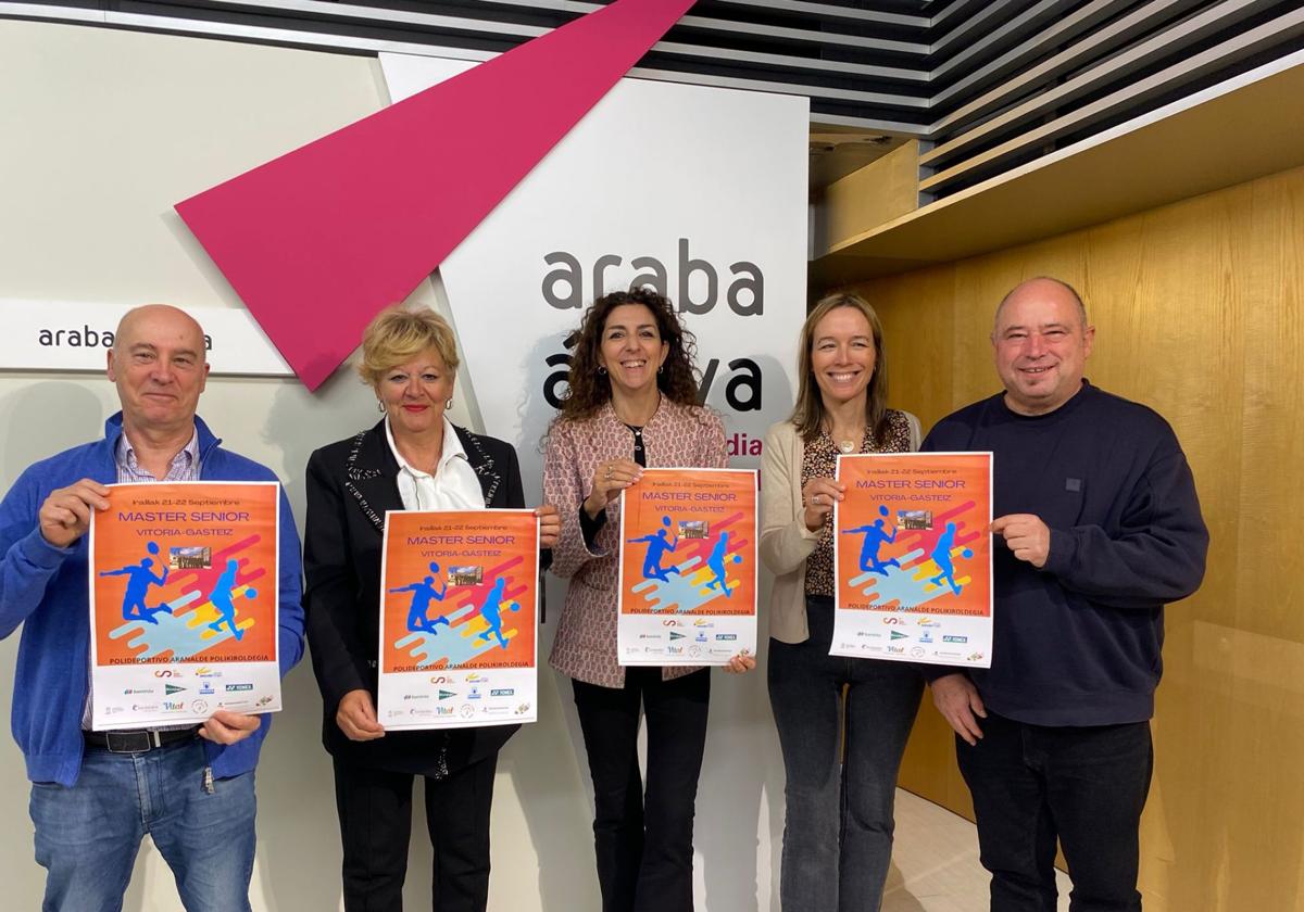 Manuel Fernández, Ana del Val, Susana Alfonso, Arantxa Ibáñez y José Vergara en la presentación del Máster Nacional.