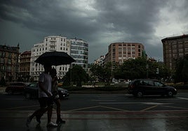 Aviso amarillo por tormentas y precipitaciones intensas en Bizkaia para este viernes