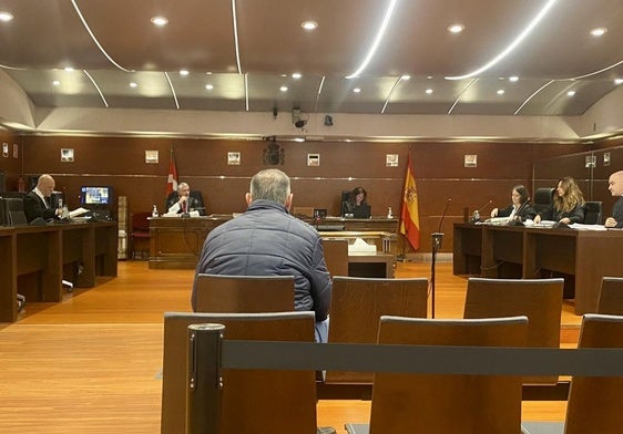 El exedil de Laguardia, ayer miércoles en la Audiencia Provincial de Álava.