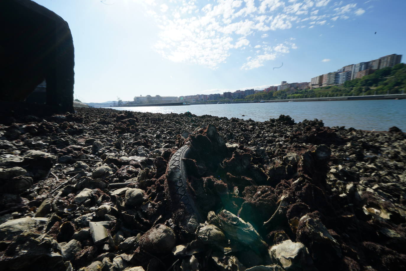 Las espectaculares imágenes que dejan las mareas vivas en Bizkaia