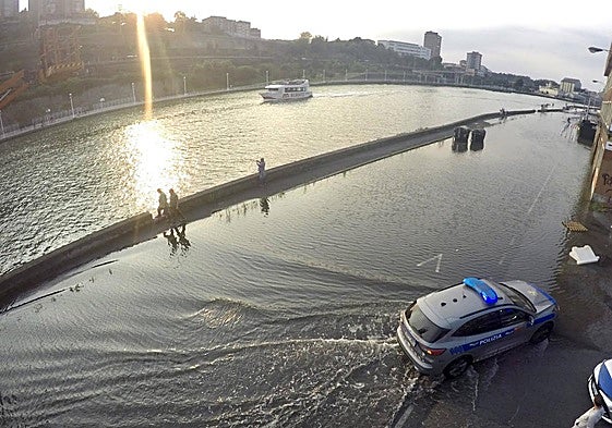 «Nos han salvado los sacos terreros»
