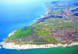 Vista aérea de La Galea, Azkorri y Andra Mari, zonas que juegan un papel destacado en el próximo Plan General.