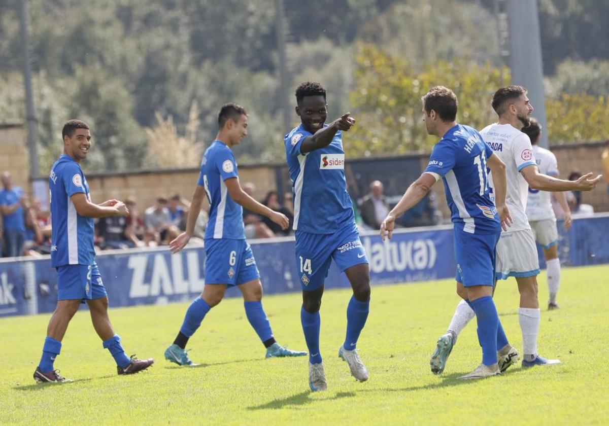 Ben Hamed firmó un golazo a la escuadra en el arranque de la segunda mitad.