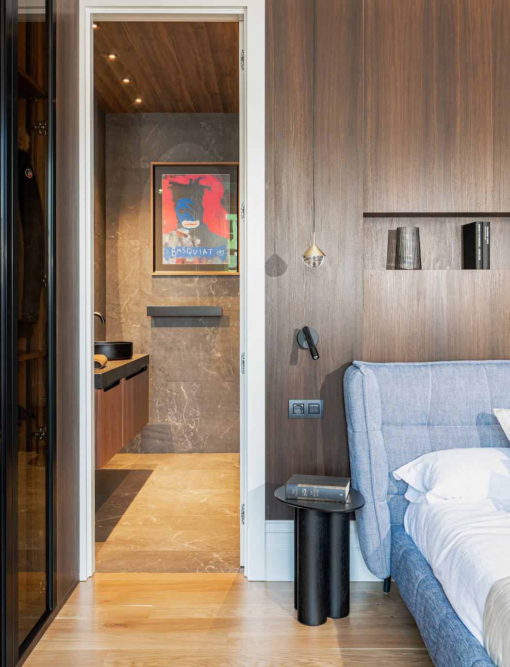 La vivienda de una familia en el Ensanche bilbaíno con más de 100 años de historia y toque moderno