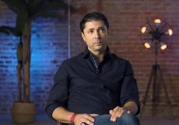 Ángel Cristo sobre las fotos del rey Juan Carlos y Bárbara Rey: «Me lo pidió cuando yo era un niño»