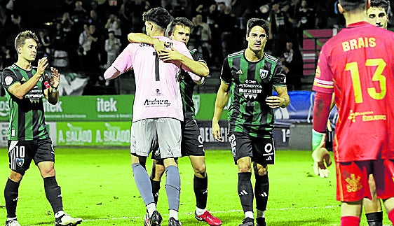 Los penaltis premian al Sestao River