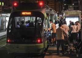 Vitoria tendrá tranvía nocturno en celebraciones masivas desde Nochevieja