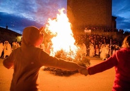 Quema de Markitos en Zalduondo que pone fin al Carnaval.