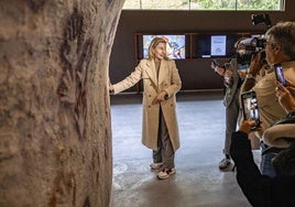 Sáenz de Urturi, durante la presentación de la reedición de 'La vieja familia', primera parte de la saga 'Los longevos'.