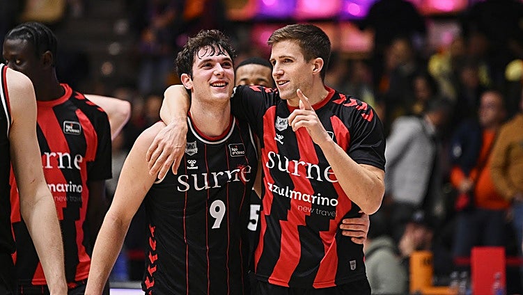 Rubén Domínguez hace volar al Bilbao Basket en La Coruña
