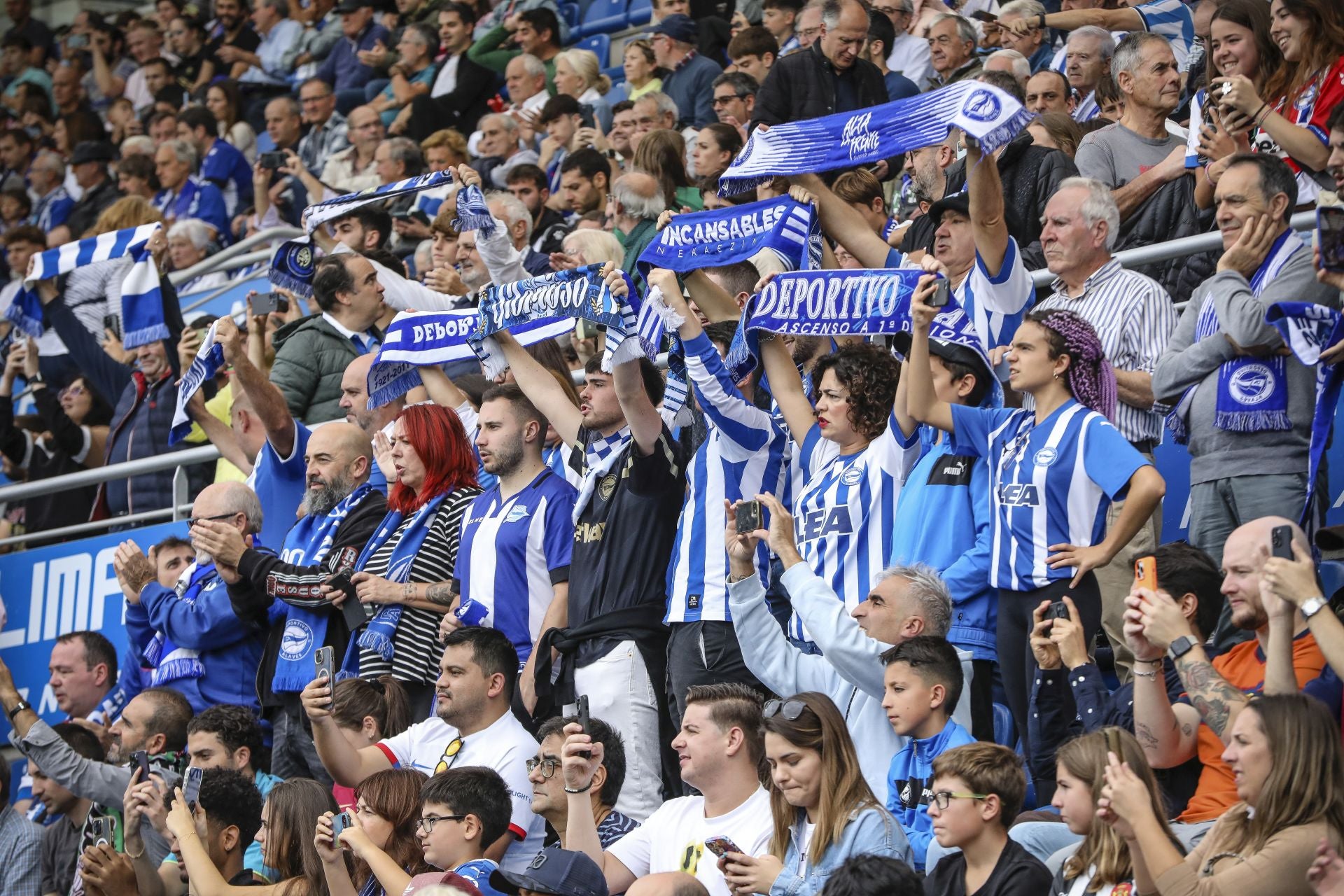 El Alavés-Barcelona de LaLiga, en imágenes