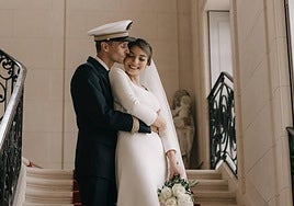 Cecilia, la novia que viajó cuatro veces desde México para hacerse en Bilbao su vestido soñado.