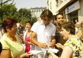 Nadal, en su visita a Vitoria en 2010.