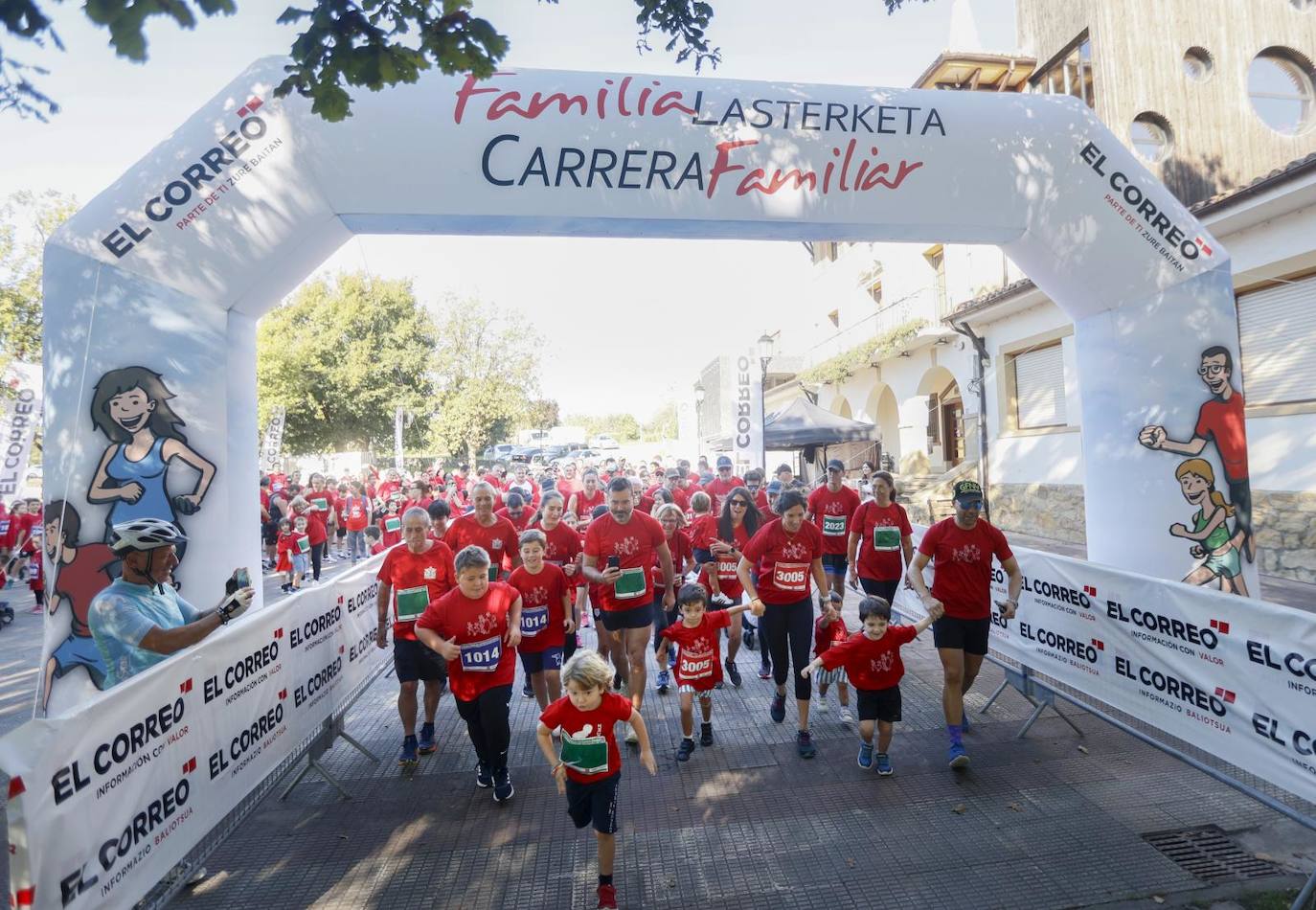 La Carrera Familiar Solidaria de Loiu en imágenes