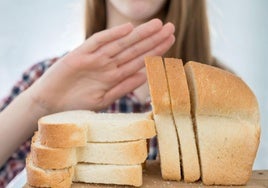 Un nutricionista explica qué ocurre si las personas que no son celíacas se quitan el gluten