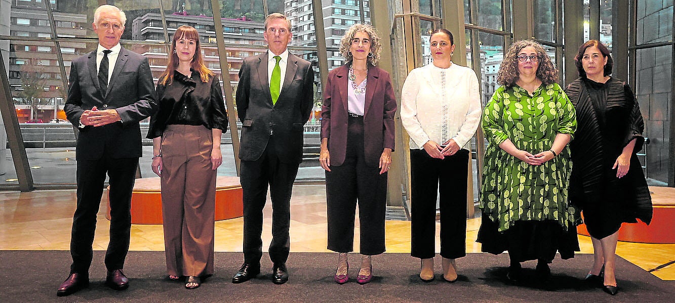 Juan Ignacio Vidarte, Jessica Höglund, Asís Canales, Ibone Bengoetxea, Begoña de Ibarra, Tracey R. Bashkoff y Lucía Agirre.