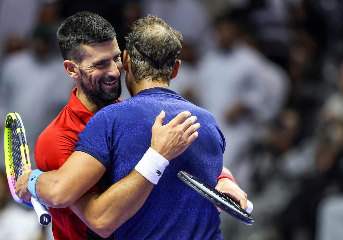 Djokovic y Nadal se fundieron en un último abrazo.