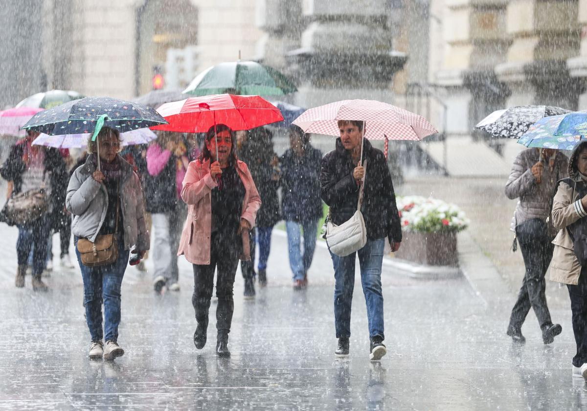 Lluvia y el desplome de temperaturas en Bizkaia por la llegada de una DANA