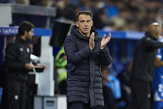 Luis García, durante la derrota ante el Valladolid.