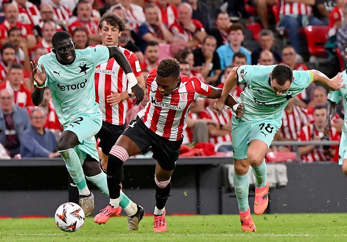 El orgullo del padre de Djaló por ver a su hijo en el Athletic: «Esperaba esto hace mucho tiempo esto»