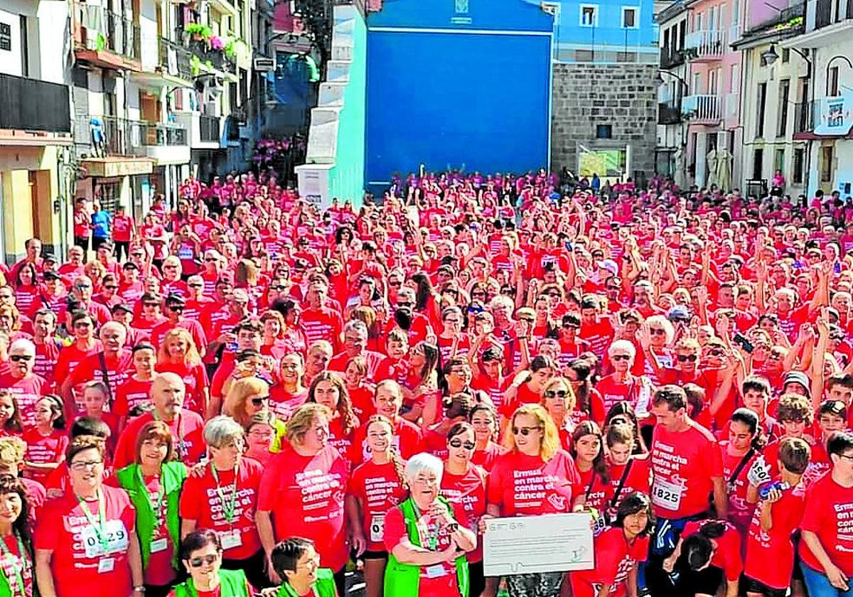 La Marcha contra el Cáncer se ha convertido en una cita imprescindible para gran parte de la población.