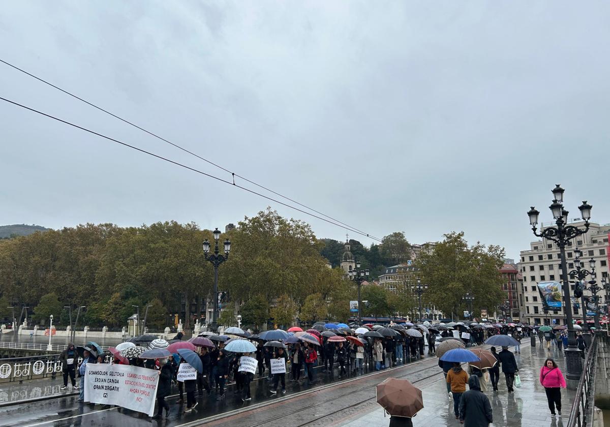 La manifestación ha arrancado desde El Arenal.