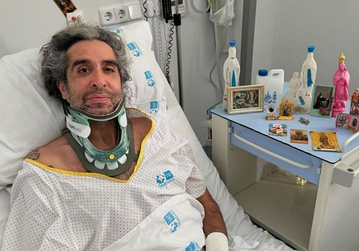 Mario Vaquerizo actualiza su estado de salud desde el hospital: «Protegido por mis vírgenes»