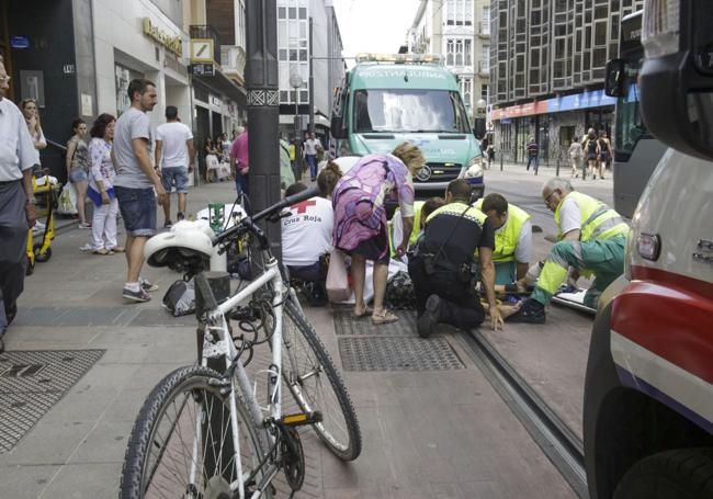 La plataforma del tranvía en el centro registra muchos accidentes.