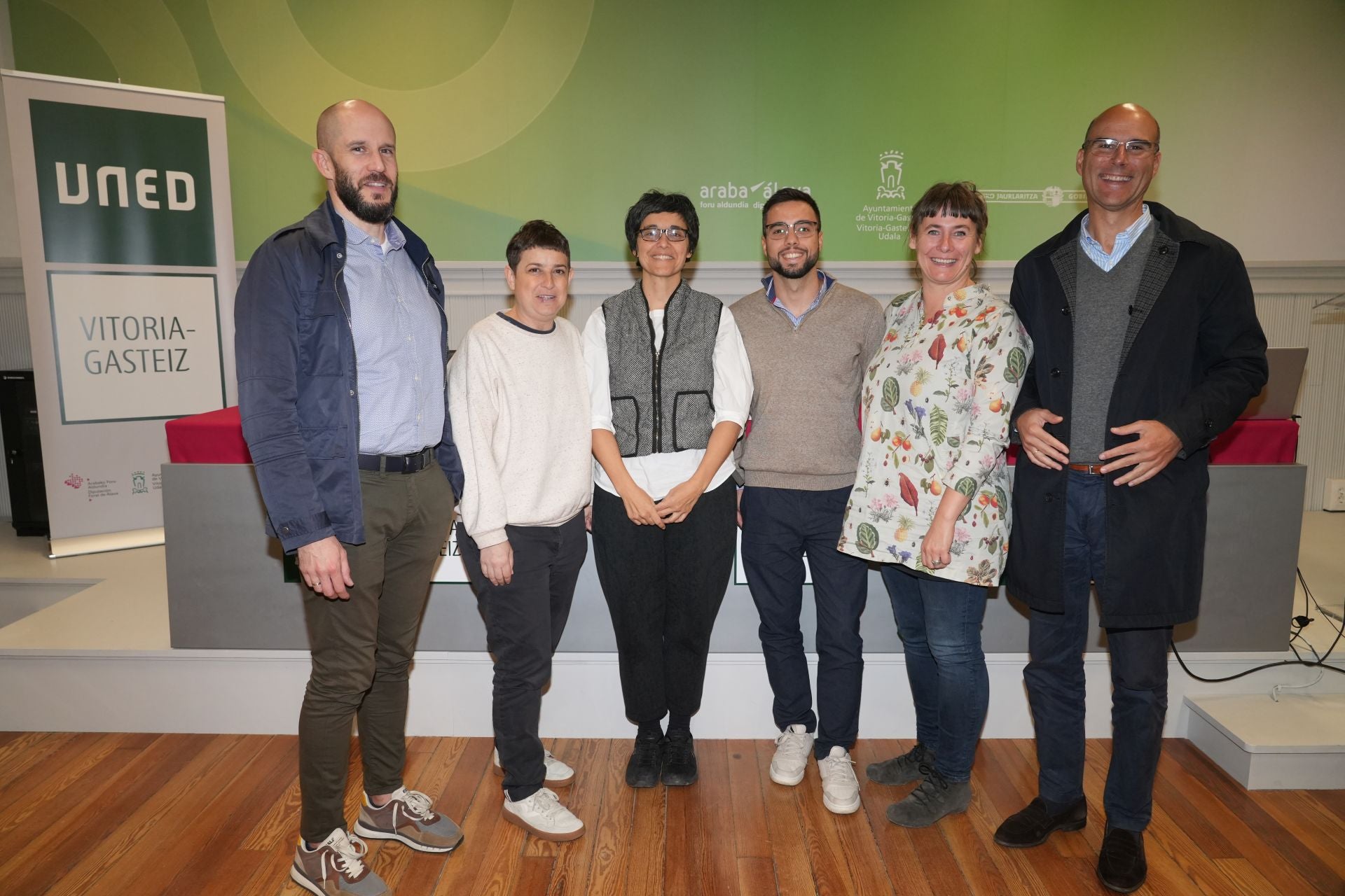 Aitzol Fernández, Marta Casquero, Noelia del Potro, David Salas, Oihane Ruiz y Ander Izquierdo.