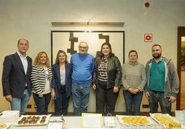 Miguel Garnica, Eva Jiménez, Irma Basterra, José Ramón García Plazaola, la diputada Jone Berriozabal, Nerea Martínez Cerrillo y José Damián García Moreno