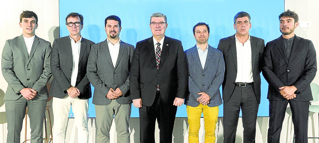 Xabier Arranz, Jorge de la Herrán, Kike Vázquez, Juan Mari Aburto, Joaquín Gefaell, Aletxu Echevarría y Peru Cañada.