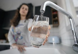 La factura del agua subirá 11 euros el año que viene en Bizkaia