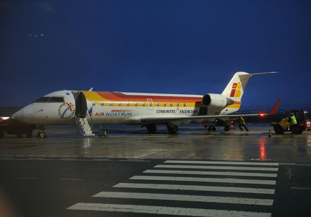 El último vuelo de Foronda a Madrid, de la compañía Air Nostrum, despegó en febrero de 2011.