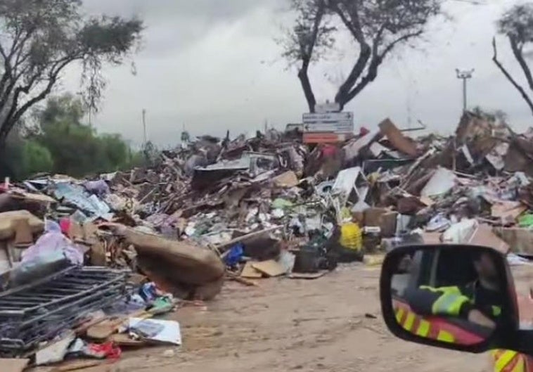 Así se han encontrado los bomberos vascos una de las zonas afectadas de Valencia