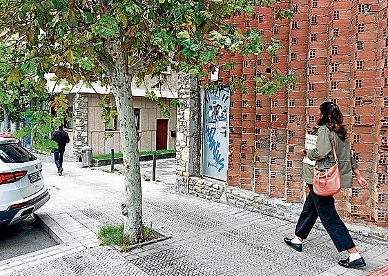 Getxo dispone de un gran número de lonjas vacías que se podrán convertir en viviendas.