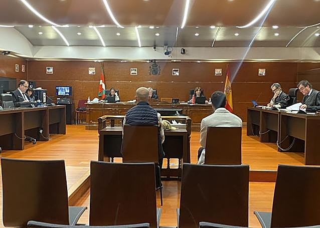 Los participantes en la vista oral.