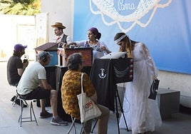 El teatro en miniatura es individualizado.