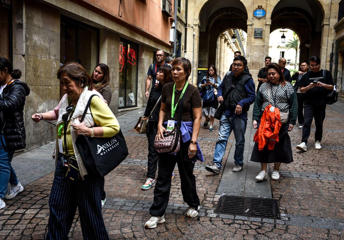 De enero a septiembre el turismo ha crecido un 4% en Euskadi.