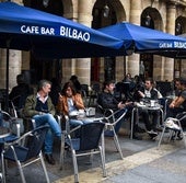 La conocida prenda vasca que llama la atención de los turistas en Bilbao