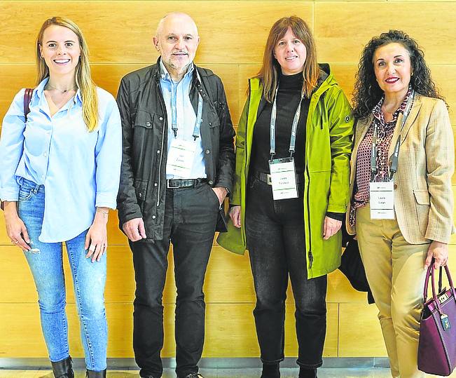 María Barandiarán, Jon Zárate, Janire Torvisco y Laura Batán. 