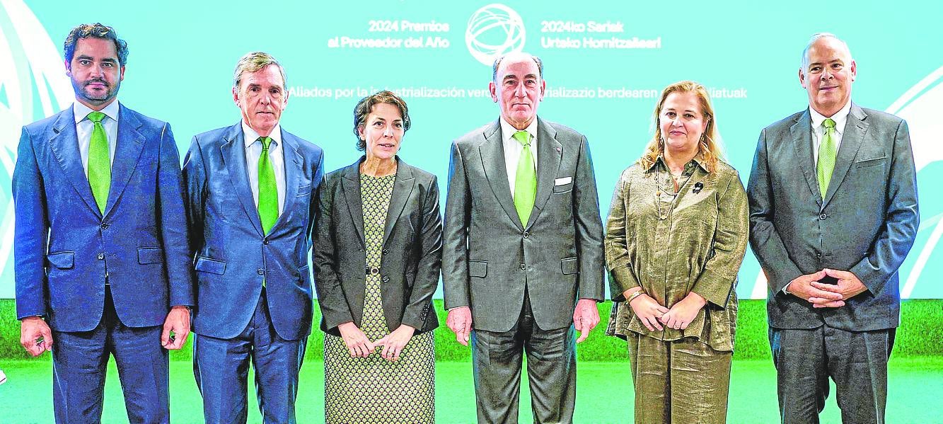 Ignacio Sánchez Galán García-Tabernero, Asis Canales, Ana Lafuente, Ignacio Sánchez Galán, Eva Mancera y Mario Ruiz-Tagle