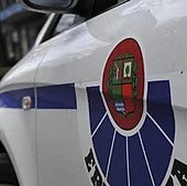 Pillan 'in fraganti' a cuatro hombres robando con carros de la compra en un pabellón en Trapagaran