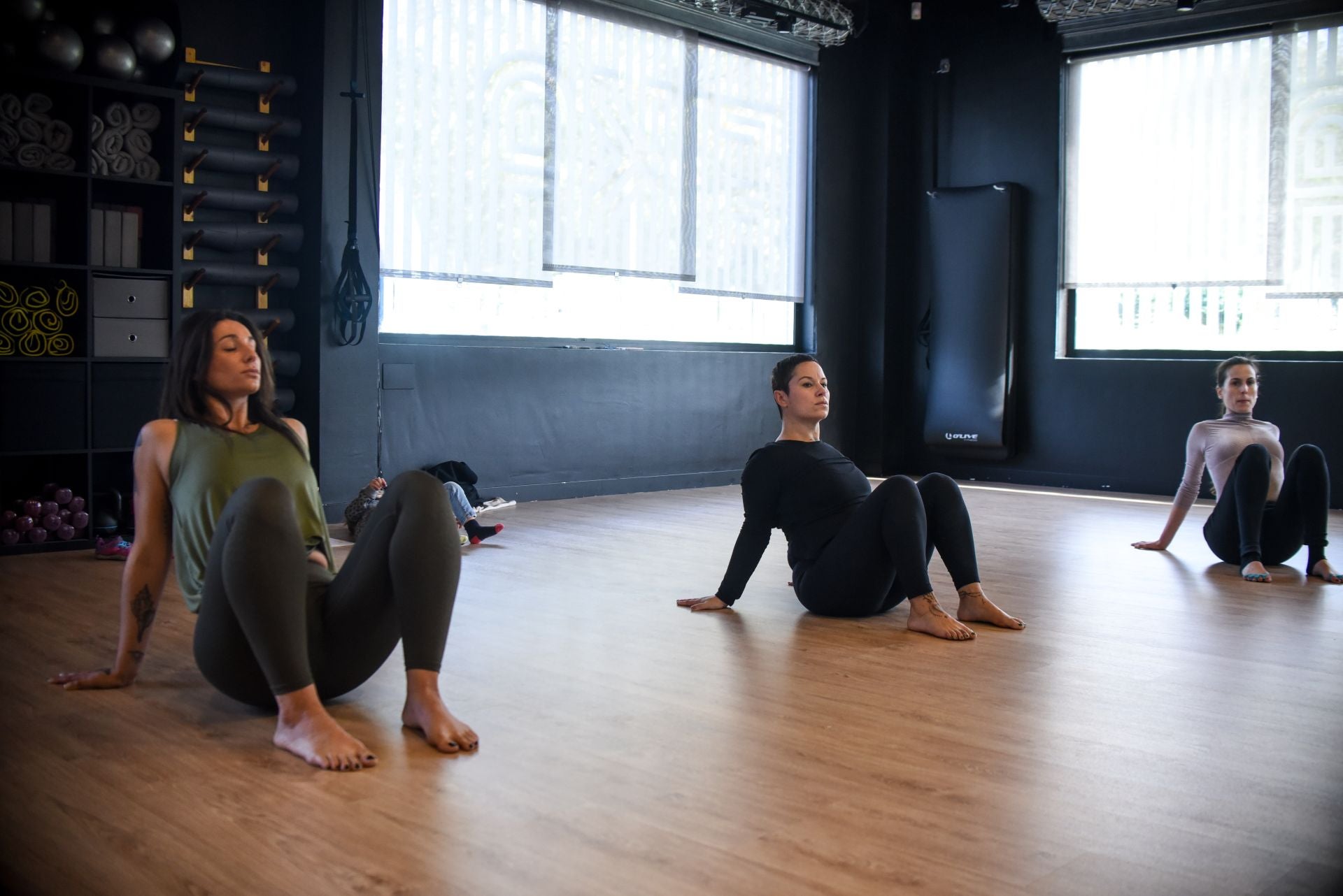 El novedoso espacio de Trapagaran en el que comprar ropa, hacer yoga o aprender a coser